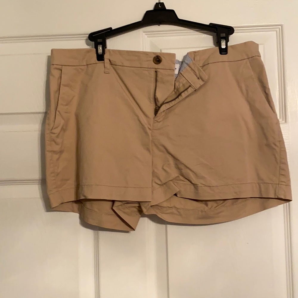 Old Navy Khaki shorts